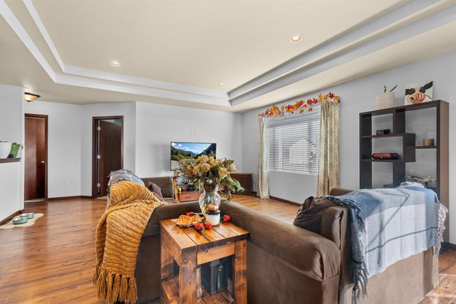 1504 NW 28th St, Minot, ND 58703