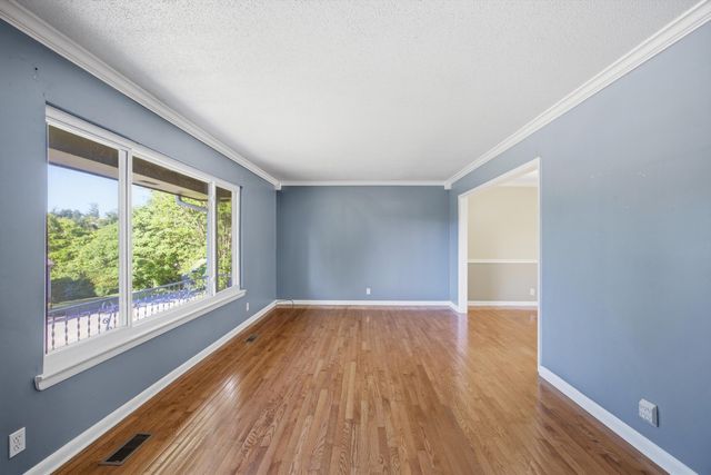 504 Oak Tree Drive, Chattanooga, TN 37415