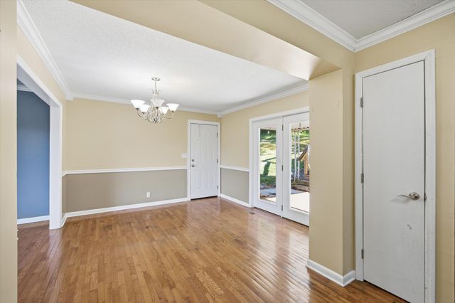 504 Oak Tree Drive, Chattanooga, TN 37415