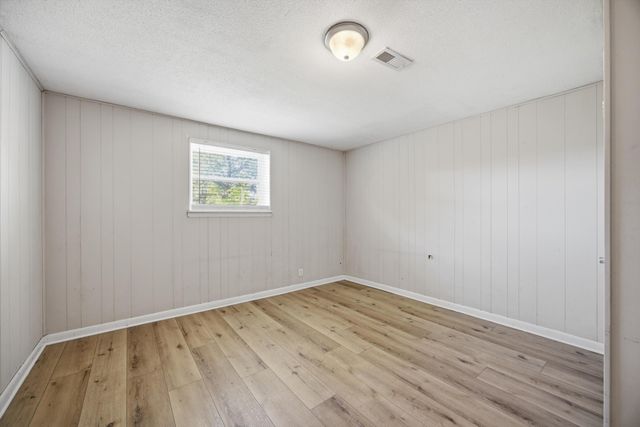 504 Oak Tree Drive, Chattanooga, TN 37415