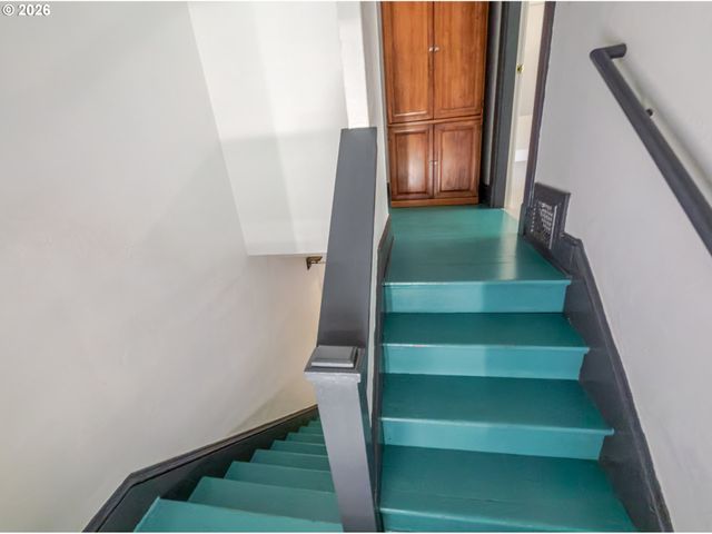 5330 Ne 19TH Ave, Portland, OR 97211