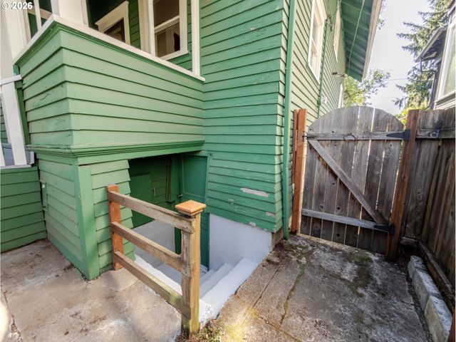 5330 Ne 19TH Ave, Portland, OR 97211