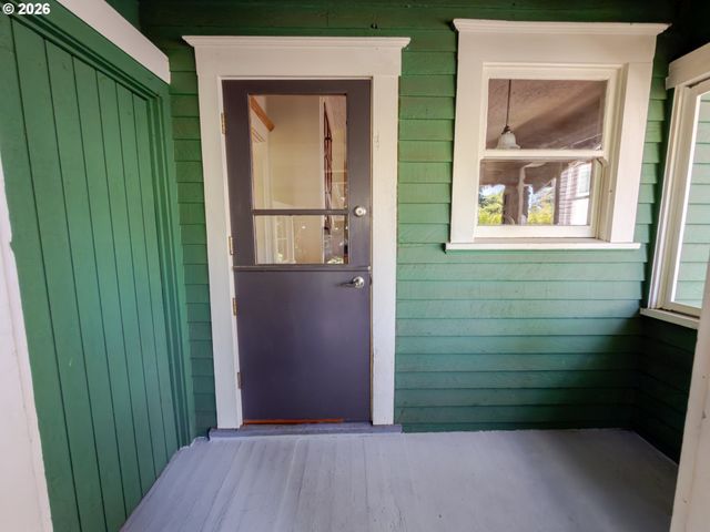 5330 Ne 19TH Ave, Portland, OR 97211