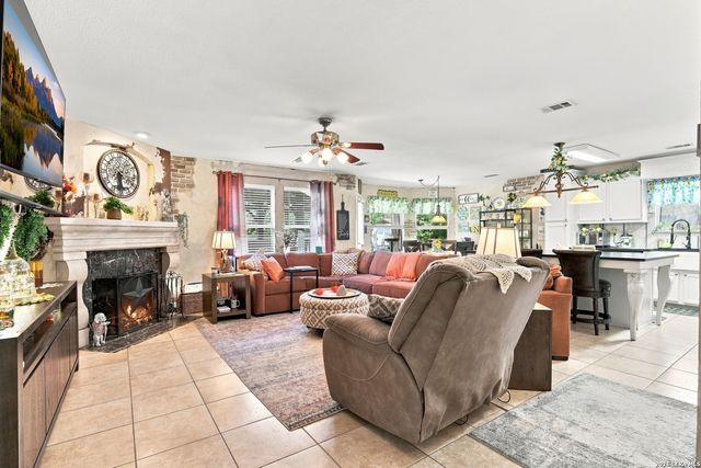 3692 Gamble St., Schertz, TX 78154