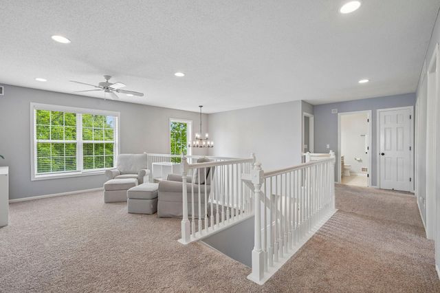 2908 Hilltop Drive, Chaska, MN 55318