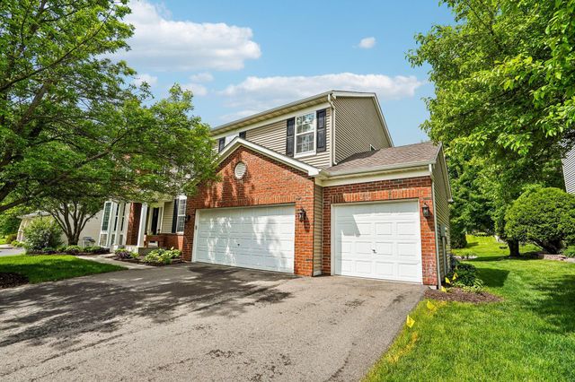 2908 Hilltop Drive, Chaska, MN 55318