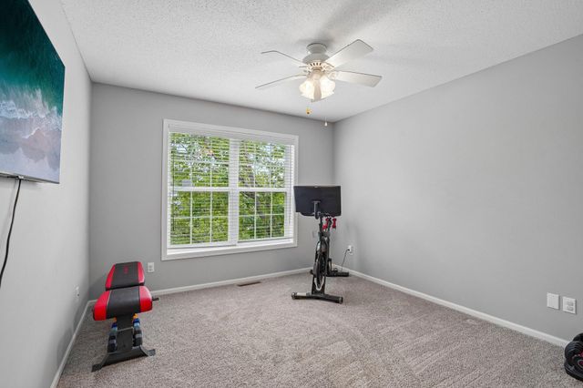 2908 Hilltop Drive, Chaska, MN 55318