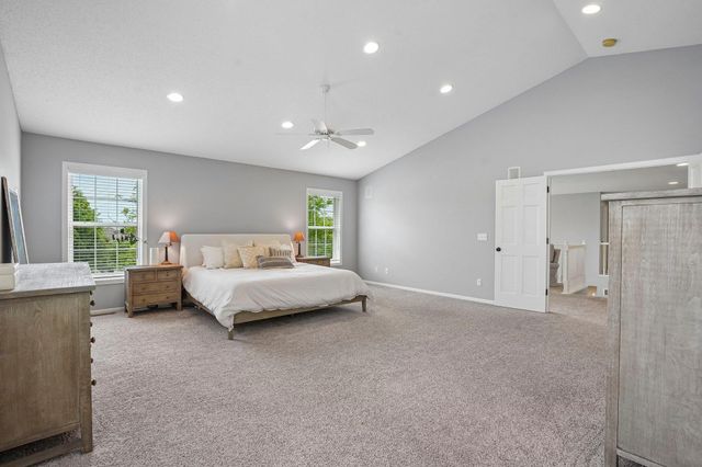 2908 Hilltop Drive, Chaska, MN 55318