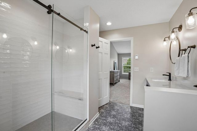 2908 Hilltop Drive, Chaska, MN 55318