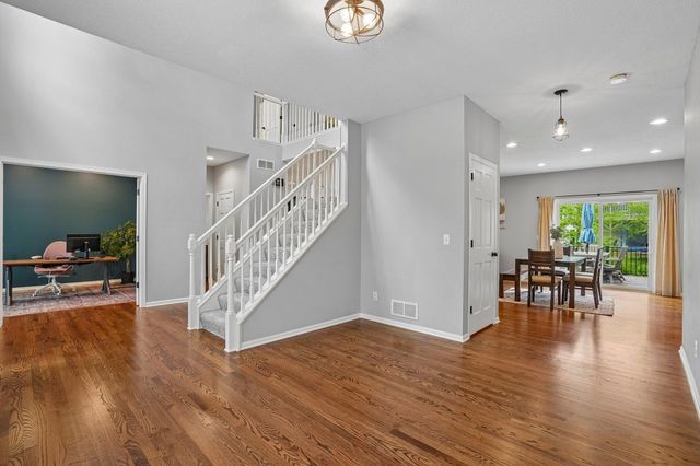 2908 Hilltop Drive, Chaska, MN 55318