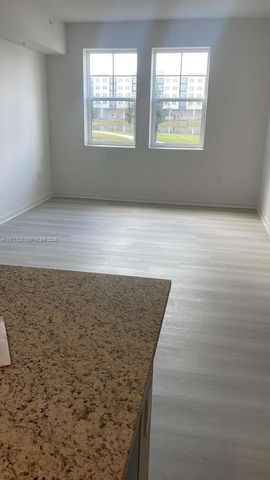 5587 MILLENIA PARK BOULEVARD 111, Orlando, FL 32839