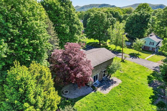40 Washington Street, Cornwall On Hudson, NY 12520
