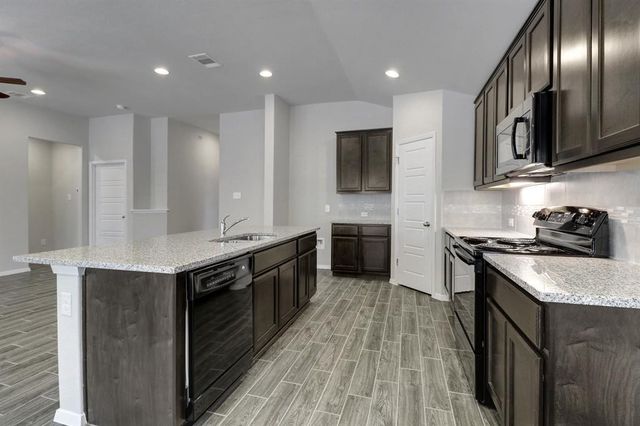 21302 Pioneer CV, Leander, TX 78645