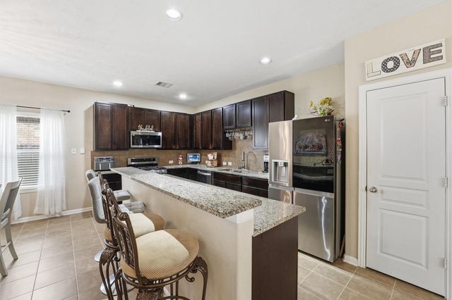 2225 Moonstone Court, Texas City, TX 77591