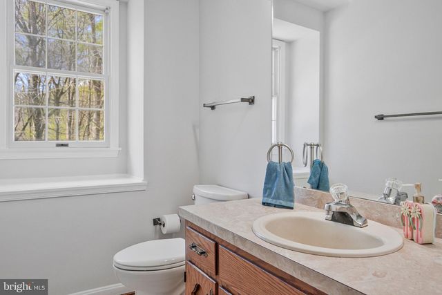 7045 ROSE LN, La Plata, MD 20646