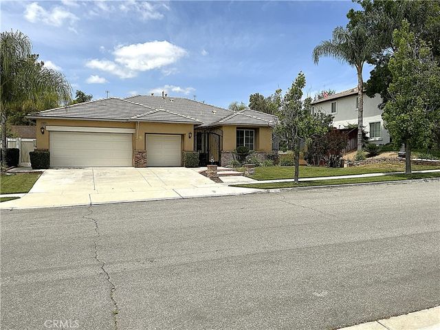 34834 Maplewood Lane, Yucaipa, CA 92399