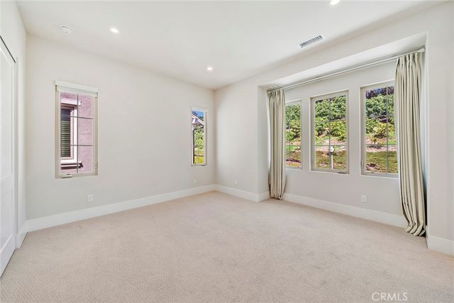207 Pinnacle, Irvine, CA 92602