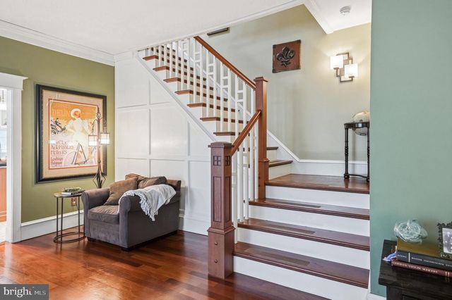 267 W WHITE HORSE PIKE, Berlin, NJ 08009