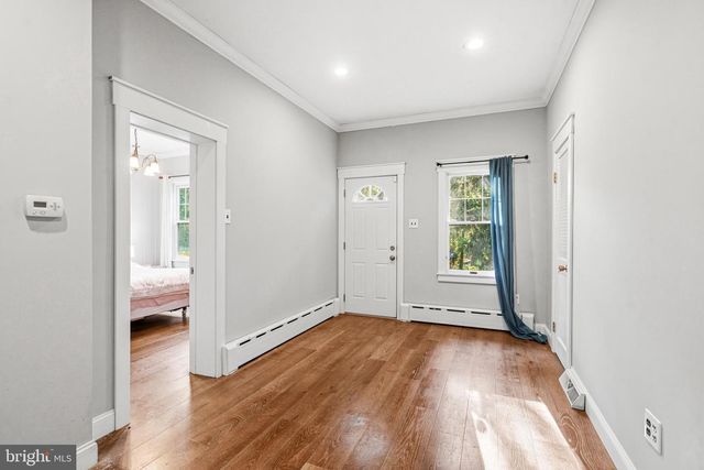 267 W WHITE HORSE PIKE, Berlin, NJ 08009
