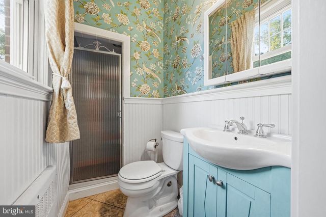 267 W WHITE HORSE PIKE, Berlin, NJ 08009