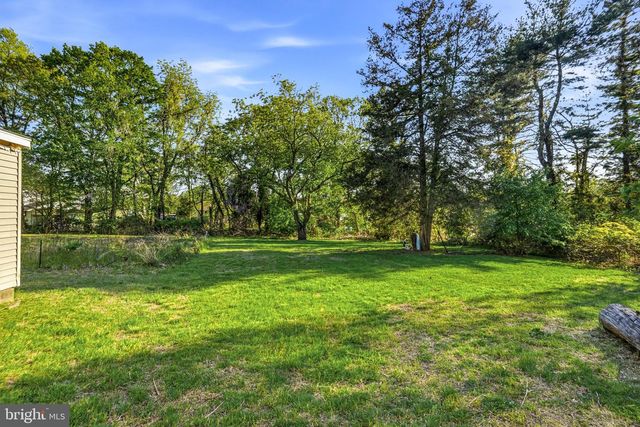 267 W WHITE HORSE PIKE, Berlin, NJ 08009