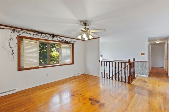 125 Homeridge, Lincoln Place, PA 15120