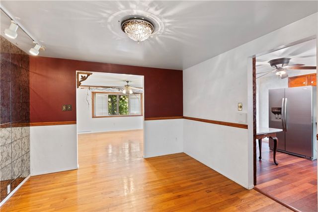 125 Homeridge, Lincoln Place, PA 15120