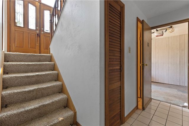 125 Homeridge, Lincoln Place, PA 15120