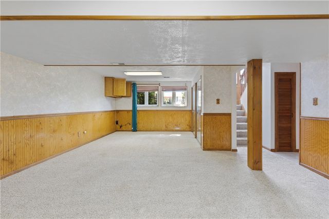 125 Homeridge, Lincoln Place, PA 15120