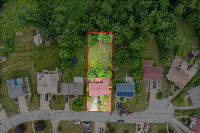 125 Homeridge, Lincoln Place, PA 15120