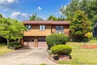 125 Homeridge, Lincoln Place, PA 15120