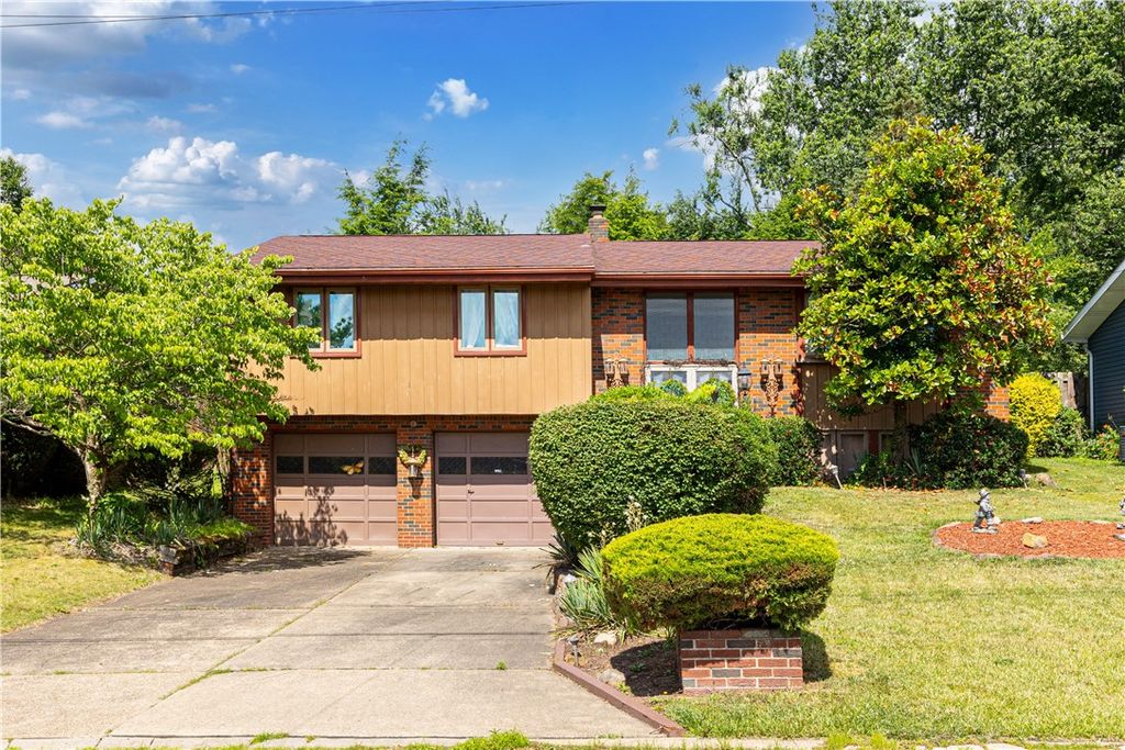 125 Homeridge, Lincoln Place, PA 15120