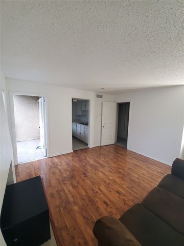 6050 Melody Lane 215, Dallas, TX 75231