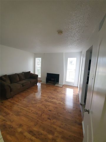 6050 Melody Lane 215, Dallas, TX 75231