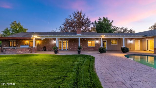 416 W MCLELLAN Boulevard, Phoenix, AZ 85013