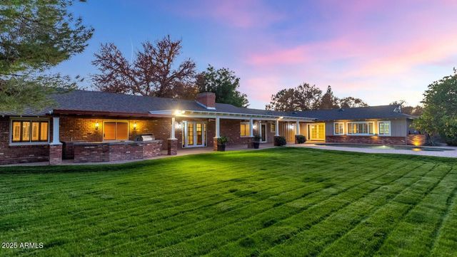 416 W MCLELLAN Boulevard, Phoenix, AZ 85013