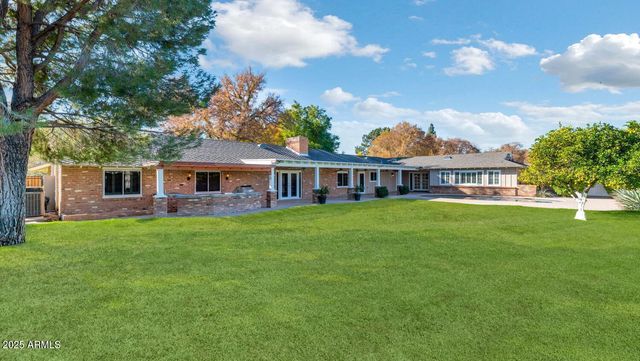 416 W MCLELLAN Boulevard, Phoenix, AZ 85013