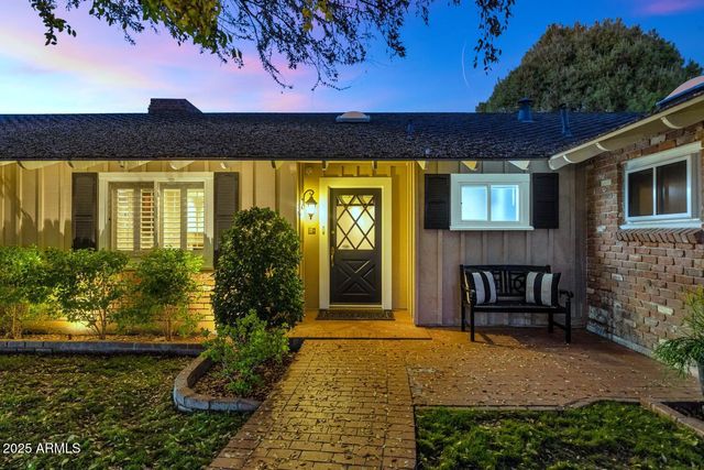 416 W MCLELLAN Boulevard, Phoenix, AZ 85013