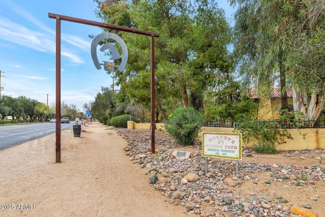 416 W MCLELLAN Boulevard, Phoenix, AZ 85013