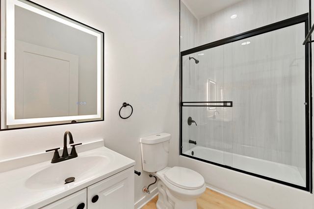 538 N Trumbull Avenue, Chicago, IL 60624