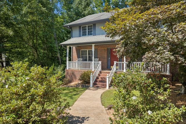 605 Stonebrook Drive, Chattanooga, TN 37415