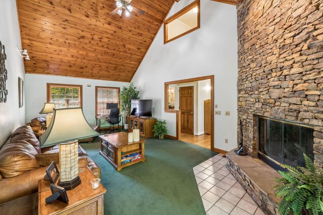 605 Stonebrook Drive, Chattanooga, TN 37415
