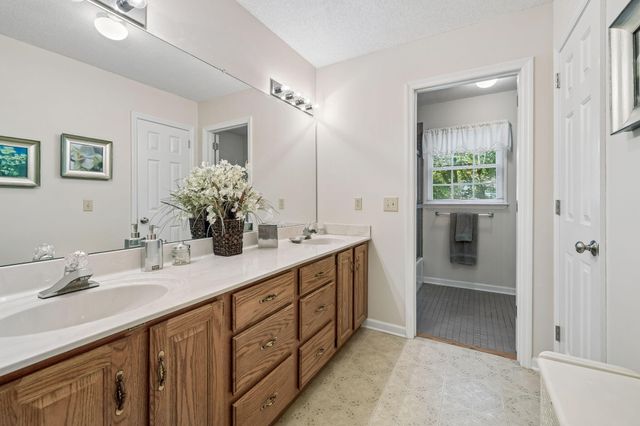 605 Stonebrook Drive, Chattanooga, TN 37415