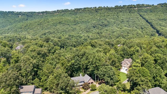 605 Stonebrook Drive, Chattanooga, TN 37415
