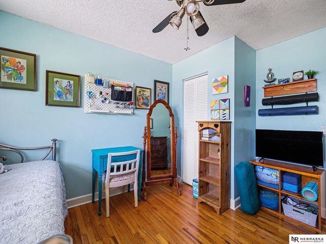 8110 Bowie Drive, Omaha, NE 68114
