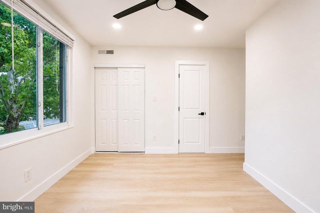 1237 EMERSON ST NE, Washington, DC 20017