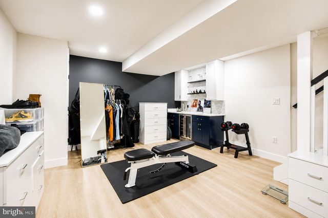 1237 EMERSON ST NE, Washington, DC 20017