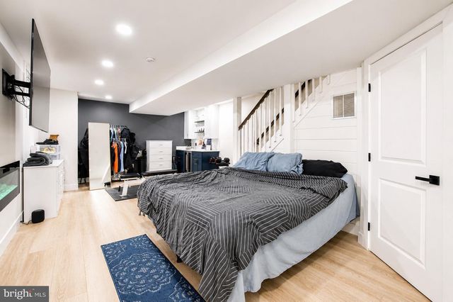1237 EMERSON ST NE, Washington, DC 20017