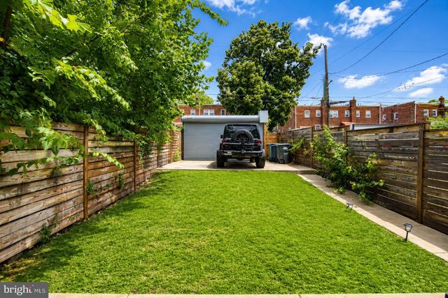 1237 EMERSON ST NE, Washington, DC 20017