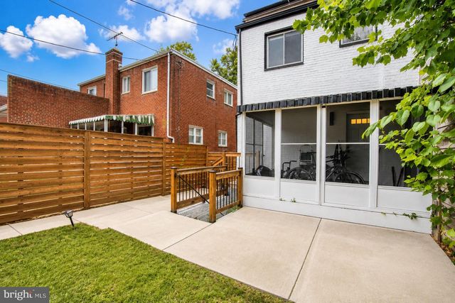 1237 EMERSON ST NE, Washington, DC 20017